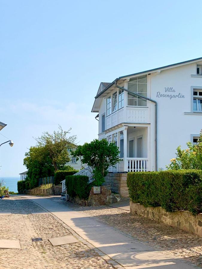 Villa-Rosengarten-Ferienwohnung-Baumhaus-Mit-Seeblick 사스니츠 외부 사진